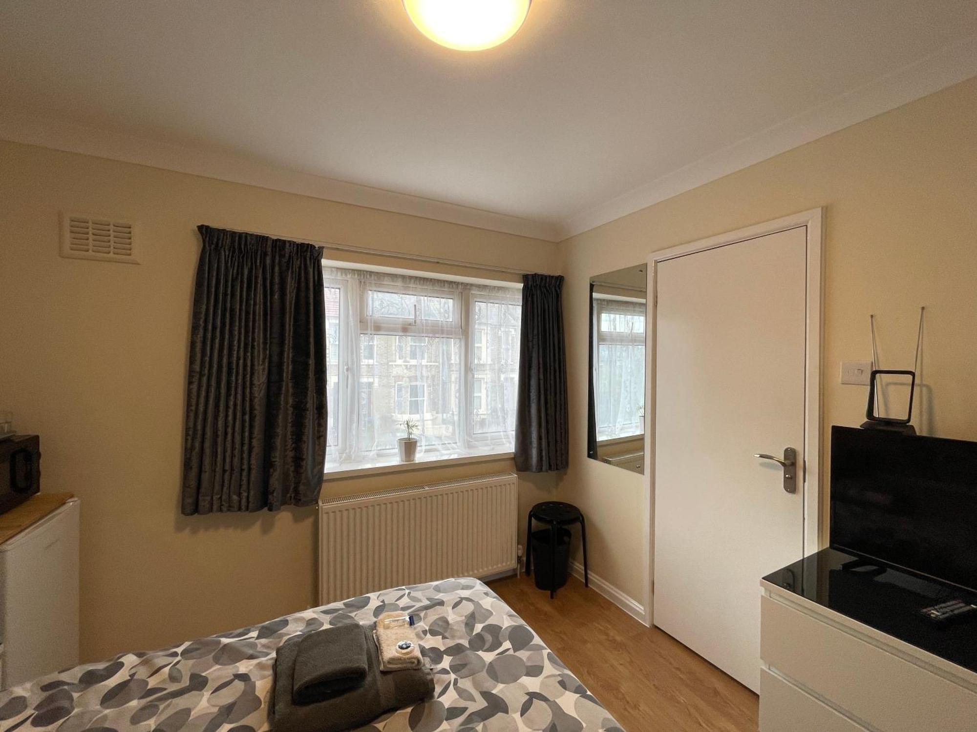 Kensal Lodge 2 Guest House Londres Exterior foto