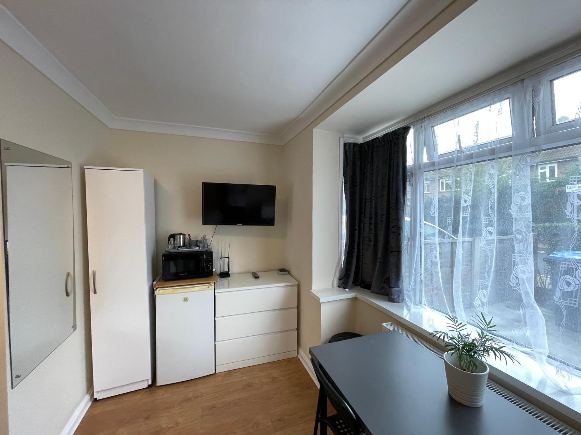 Kensal Lodge 2 Guest House Londres Exterior foto